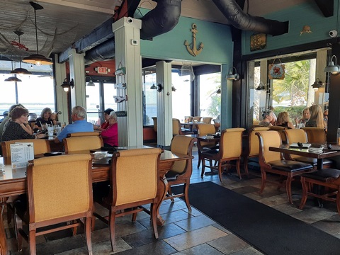 St. Johns River Steak & Seafood, Sanford