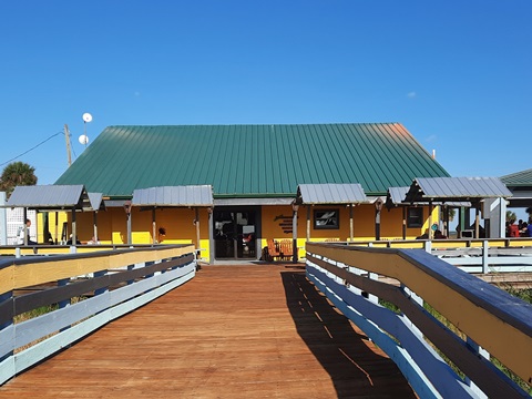 Loughman Lake Lodge