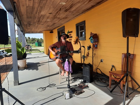 Loughman Lake Lodge